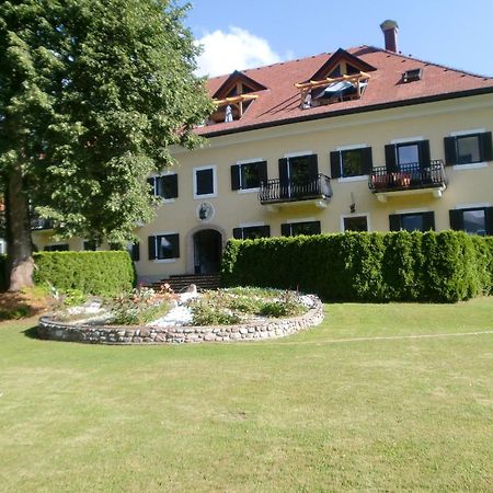 Garten- & Loggia-Appartement Herrenhaus Dellach im Drautal Exteriér fotografie