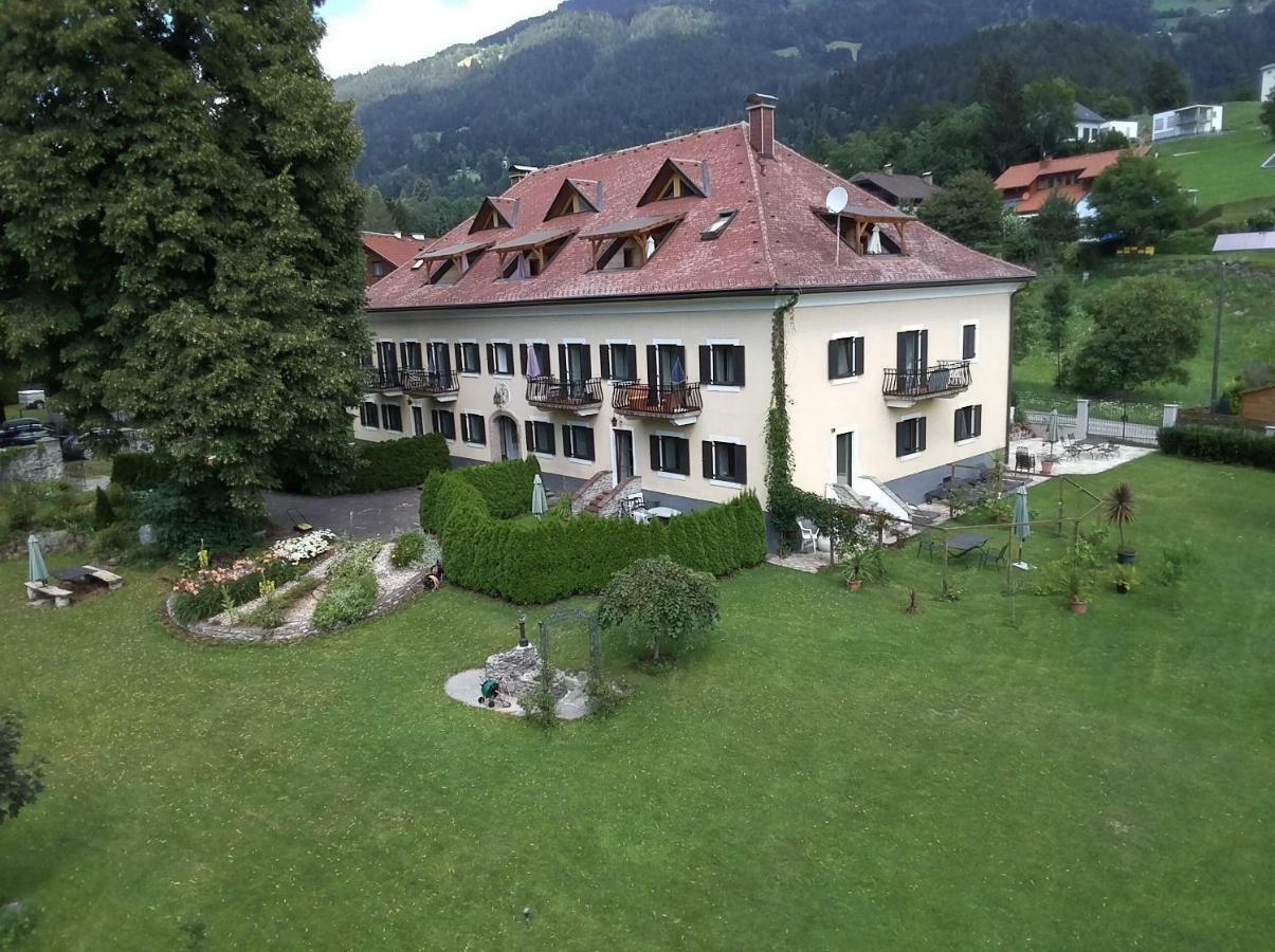 Garten- & Loggia-Appartement Herrenhaus Dellach im Drautal Exteriér fotografie