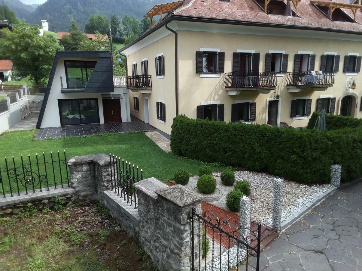 Garten- & Loggia-Appartement Herrenhaus Dellach im Drautal Exteriér fotografie
